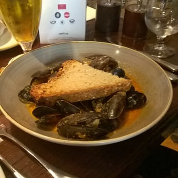 The Finnieston - small plate of delicious mussels - Seafood Near Me - Glasgow, GLG The Finnieston - small plate of delicious mussels - Seafood Near Me - Glasgow, GLG