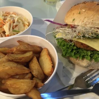 Krowarzywa - set (add 8 or 9 PLN) with creamy coleslaw and potato wedges. Both sides are great! - Burgers Near Me - Warsaw, MZ Krowarzywa - set (add 8 or 9 PLN) with creamy coleslaw and potato wedges. Both sides are great! - Burgers Near Me - Warsaw, MZ