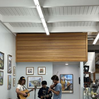 Rosalind Bakery - Inside, live music - Bakeries Near Me - Pacifica, California