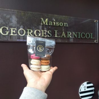 Maison Georges Larnicol - Macaroon - Chocolatiers & Shops Near Me - Paris, 75