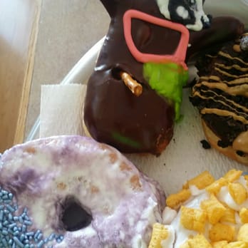 Voodoo Doughnut - Smashed Voodoo Doughnuts - Donuts Near Me - Denver, Colorado Voodoo Doughnut - Smashed Voodoo Doughnuts - Donuts Near Me - Denver, Colorado