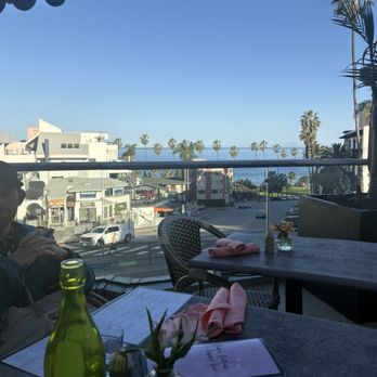 Cody's La Jolla - Views from the table - Breakfast & Brunch Near Me - La Jolla, California Cody's La Jolla - Views from the table - Breakfast & Brunch Near Me - La Jolla, California