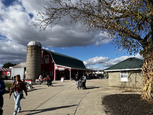 Westview Orchards & Winery by null