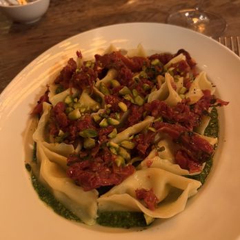 Leonetta - Pistachio pesto pasta - Italian Near Me - Lisbon, 11