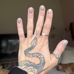 Gel manicure