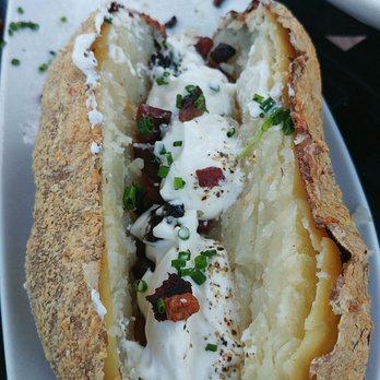 Sturbridge Porterhouse - Salted baked potato - American Near Me - Sturbridge, Massachusetts Sturbridge Porterhouse - Salted baked potato - American Near Me - Sturbridge, Massachusetts