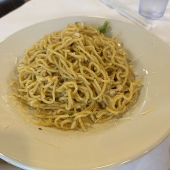 Crawfish Island - Garlic Noodles - Seafood Near Me - Federal Way, Washington