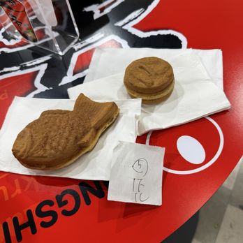 Oishinbo - Red Bean (Fish) & Custard Taiyaki - Japanese Near Me - Edgewater, New Jersey