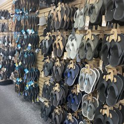 The Flip Flop Shop - Great inventory