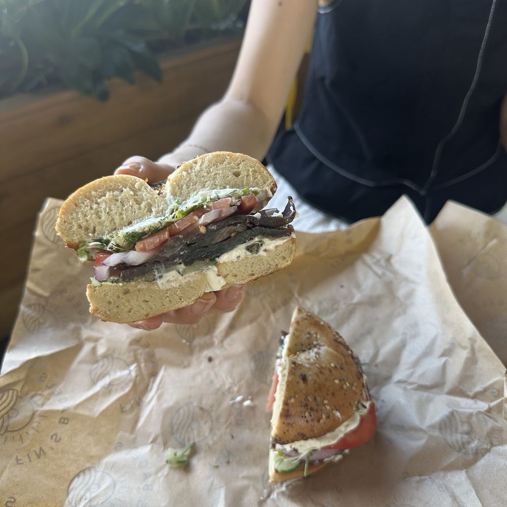 Fin's Bagels - Fin's bagel with ahi - Bagels Near Me - Honolulu, Hawaii Fin's Bagels - Fin's bagel with ahi - Bagels Near Me - Honolulu, Hawaii