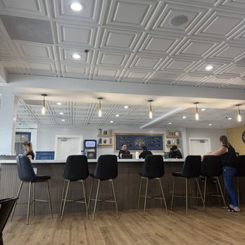The Inside Scoop - Bar - Ice Cream & Frozen Yogurt Near Me - Oakdale, California