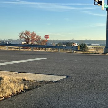  Wally's - Gas Stations Near Me - Fenton, Missouri