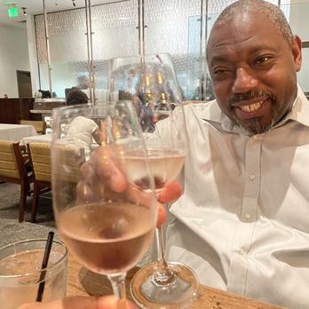 Stoney River - Complimentary champagne for a toast - Steakhouses Near Me - Annapolis, Maryland Stoney River - Complimentary champagne for a toast - Steakhouses Near Me - Annapolis, Maryland