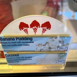Carl's Ice Cream - Clear gluten free markings!