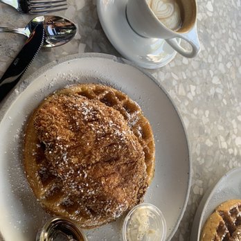 Interstellar - The chicken and waffles was so delicious! Highly recommend this wonderful and filling brunch :) - Coffee & Tea Near Me - Santa Monica, California Interstellar - The chicken and waffles was so delicious! Highly recommend this wonderful and filling brunch :) - Coffee & Tea Near Me - Santa Monica, California