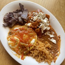 Chilaquiles Chilaquiles