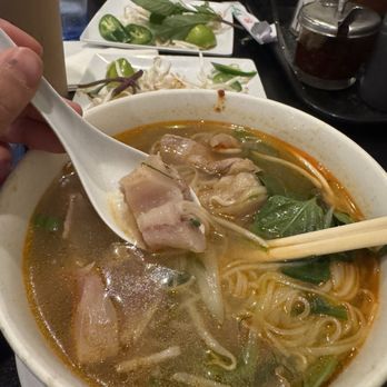 Song Lynn Vietnamese Restaurant - steak and P10 Rare Well Done Flank Soft Tendon Pho - Vietnamese Near Me - Phoenix, Arizona Song Lynn Vietnamese Restaurant - steak and P10 Rare Well Done Flank Soft Tendon Pho - Vietnamese Near Me - Phoenix, Arizona