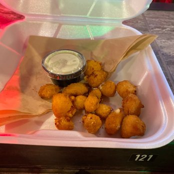 Rickety Cricket Brewing - Cheese curds - Pizza Near Me - Kingman, Arizona