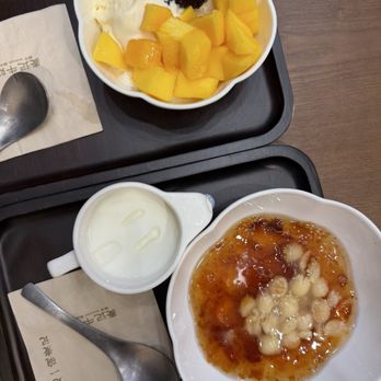 Makkee Dessert - Desserts Near Me - Mountain View, California Makkee Dessert - Desserts Near Me - Mountain View, California