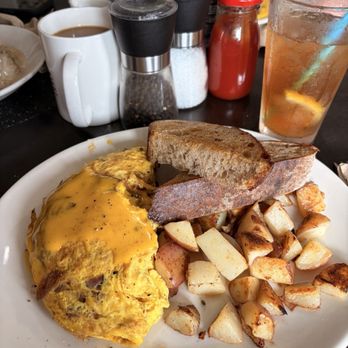 East Shore Roadhouse - Breakfast & Brunch Near Me - Lansing, New York East Shore Roadhouse - Breakfast & Brunch Near Me - Lansing, New York