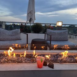 High Tide Rooftop Bar - Strawberry Mule