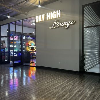 Sky High LV - The entrance! Mike Tyson was there to greet me too. Lmao not really. It's a cutout - Cannabis Dispensaries Near Me - Las Vegas, Nevada Sky High LV - The entrance! Mike Tyson was there to greet me too. Lmao not really. It's a cutout - Cannabis Dispensaries Near Me - Las Vegas, Nevada