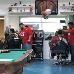 Pb Sports Barber Shop - Servicios
