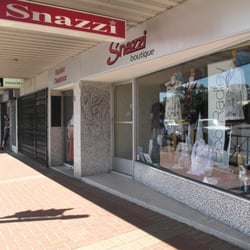 Snazzi Boutique