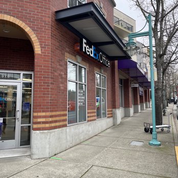 FedEx Office Print & Ship Center - Printing Services Near Me - Kirkland, Washington