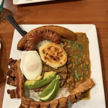 La Colonia Restaurant - Colombian Near Me - Minneapolis, Minnesota La Colonia Restaurant - Colombian Near Me - Minneapolis, Minnesota