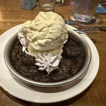 BJ's Restaurant & Brewhouse - Cookies and cream pizookie - Pizza Near Me - Chino Hills, California BJ's Restaurant & Brewhouse - Cookies and cream pizookie - Pizza Near Me - Chino Hills, California
