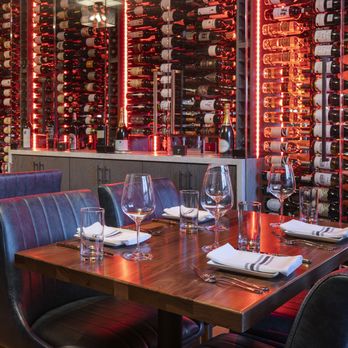 Bourbon & Bones Chophouse | Bar - Private Dining Room at Bourbon & Bones - Bars Near Me - Gilbert, Arizona
