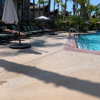Humphreys Half Moon Inn - Pool area - San Diego, CA