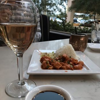 Sushi Brokers - Volcano chicken appetizer - Sushi Bars Near Me - Gilbert, Arizona