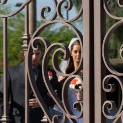 Estrella Vista Reception Center & Pavilion - Elegant wrought iron gates for your wedding ceremony entrance