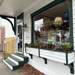 Old Elegance Antiques