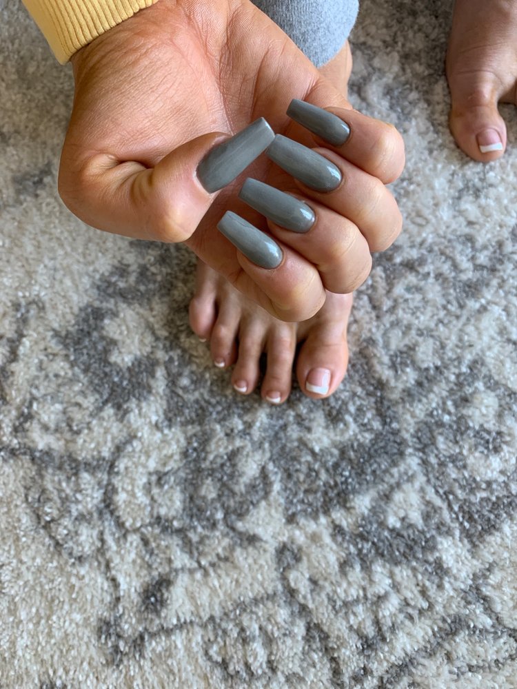 NAIL LOUNGE BY CRYSTAL 130 Photos & 183 Reviews 2400 East 6th St