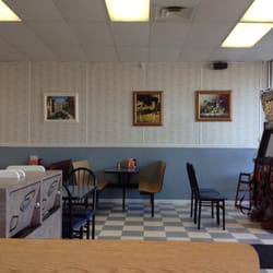 Pudgie's Pizza Pasta & Subs - Small town pizza joint setting.