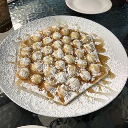 Bubble waffle wi the honey