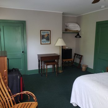Gordon Beach Inn - Another view of room 11 - Hotels Near Me - Union Pier, Michigan
