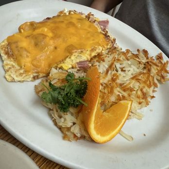 Old Monterey Cafe - Ham and cheese omelet - Breakfast & Brunch Near Me - Monterey, California Old Monterey Cafe - Ham and cheese omelet - Breakfast & Brunch Near Me - Monterey, California