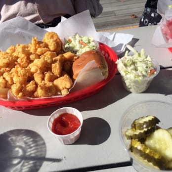 Bob's Clam Hut - Bob and Betty - Seafood Near Me - Kittery, Maine Bob's Clam Hut - Bob and Betty - Seafood Near Me - Kittery, Maine