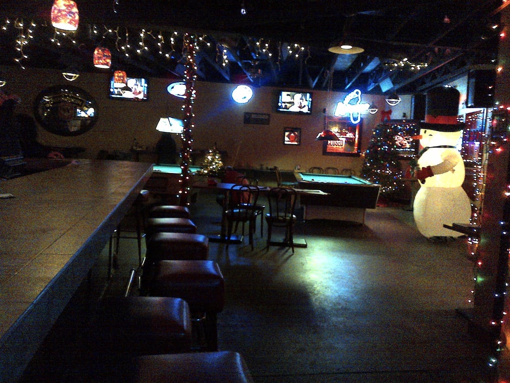 DOUBLE D’S BAR & GRILL CLOSED 10 Reviews 7211 NE 181st St