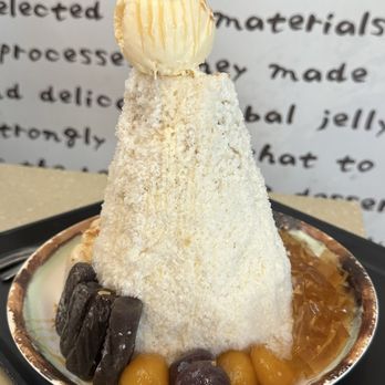 Meet Fresh - Desserts Near Me - Houston, Texas
