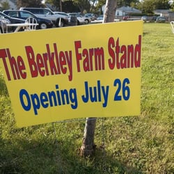 Berkley Farm Stand - Coming back soon! 7.26.13!