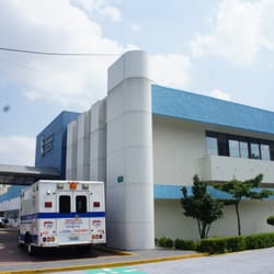 Hospital Santa Maria Chapalita - La fachada.