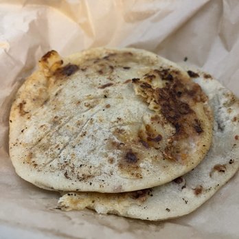El Zarape - Pork/Bean & Cheese Papusas - Mexican Near Me - Simi Valley, California El Zarape - Pork/Bean & Cheese Papusas - Mexican Near Me - Simi Valley, California