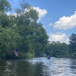 Edisto River Adventures - Rafting/Kayaking Near Me - Ridgeville, South Carolina