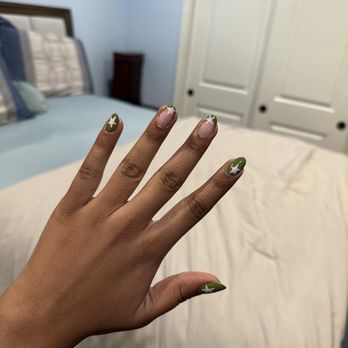 Pro Nails & Spa - Manicure by Don - Nail Salons Near Me - Costa Mesa, California