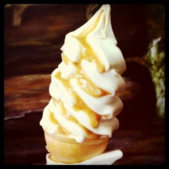 Anny's Dairy Bar - Maple twist soft serve!! - Canadian (New) Near Me - New Westminster, British Columbia